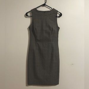 Reitmans slim fit office grey with purple square